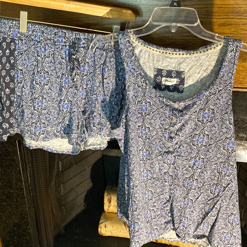 Cute  pajamas!